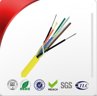 Multi-ketat Buffered Fiber Optic Indoor Kabel FRP Central Strength Desain Anggota